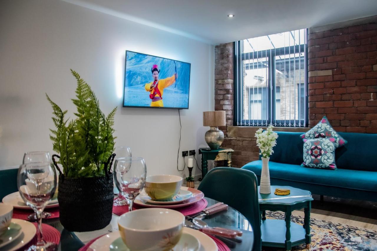 Bv Lush Apartment At Conditioning House Bradford แบรดฟอร์ด ภายนอก รูปภาพ